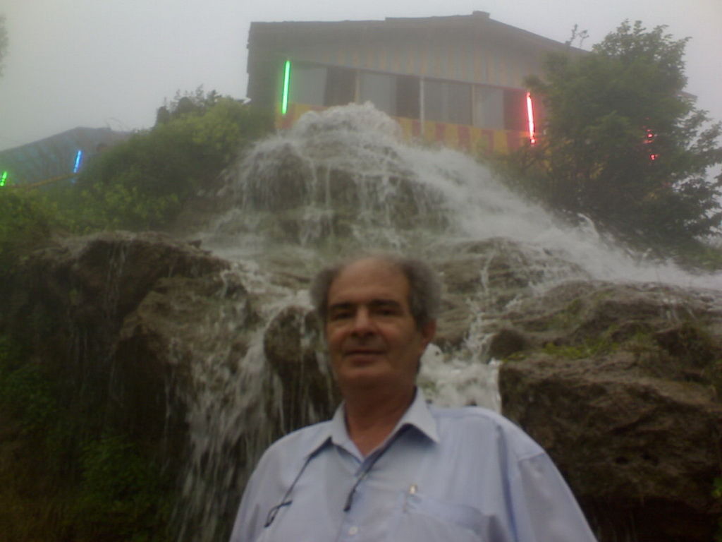 volghanhosseini (1034)