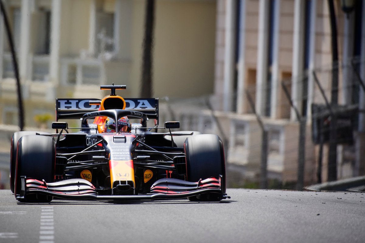max-verstappen-red-bull-racing-1 (7)