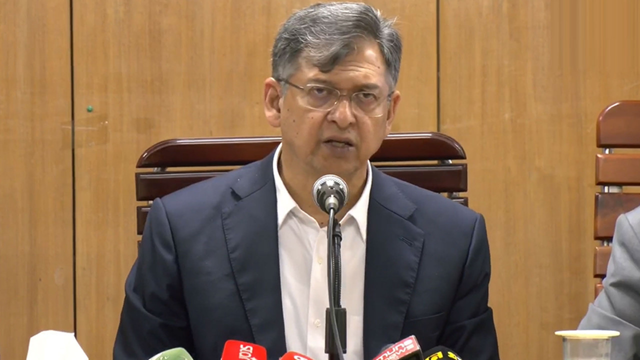 বিরোধী দলকে নিয়েই সংবিধান সংশোধন চাই: সালাহউদ্দিন আহমদ