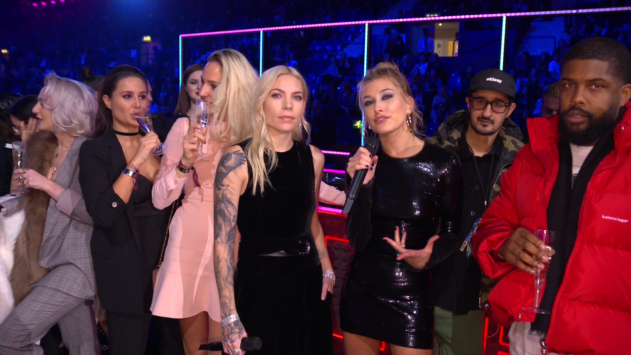 2017 MTV Europe Music Awards(FEED-HEVC-AAC2.0-@rt-v-k)-HDMania[(