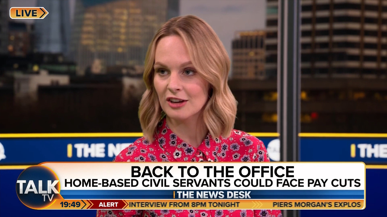 LIVE The News Desk  22-Apr-22.mp4_snapshot_49.35.000