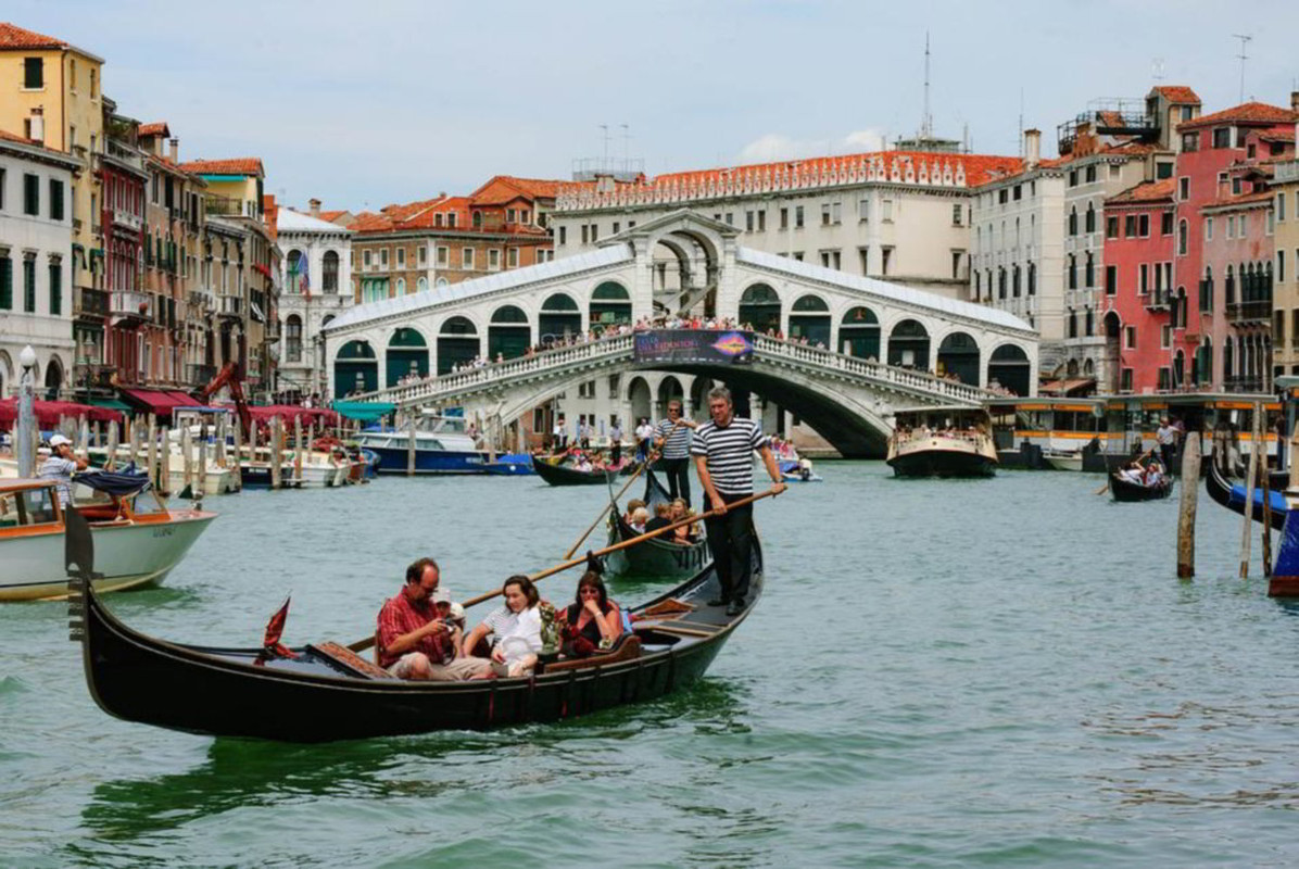 Effetto del Ticket di Accesso a Venezia: Il Primo Bilancio