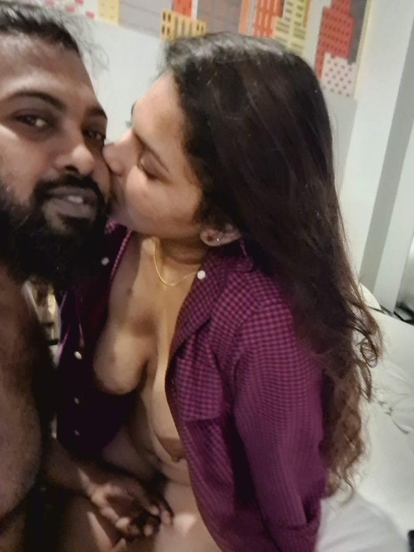 SL Horny Couple Wife Hot Boobs Sucking Giving Blowjob Sexy Pussy Insert Vibrator Riding Fucking Hard In Both Hole Threesome 13Videos+Pics 6 IMG-5.jpg