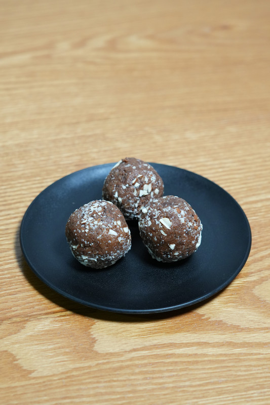 Protein Ball Dates & Chocolate