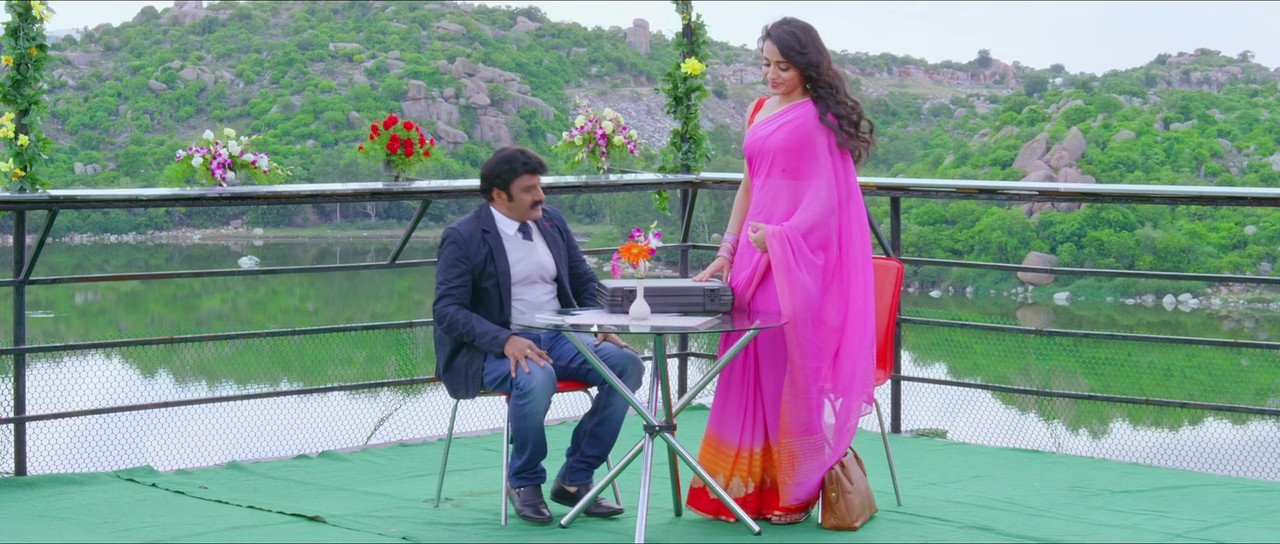 vlcsnap-2020-12-26-14h18m35s903