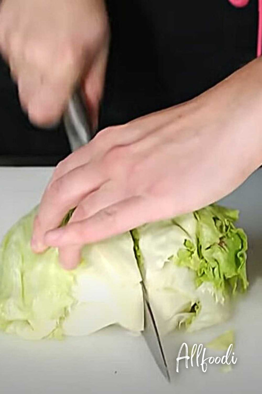 How to cut lettuce from center