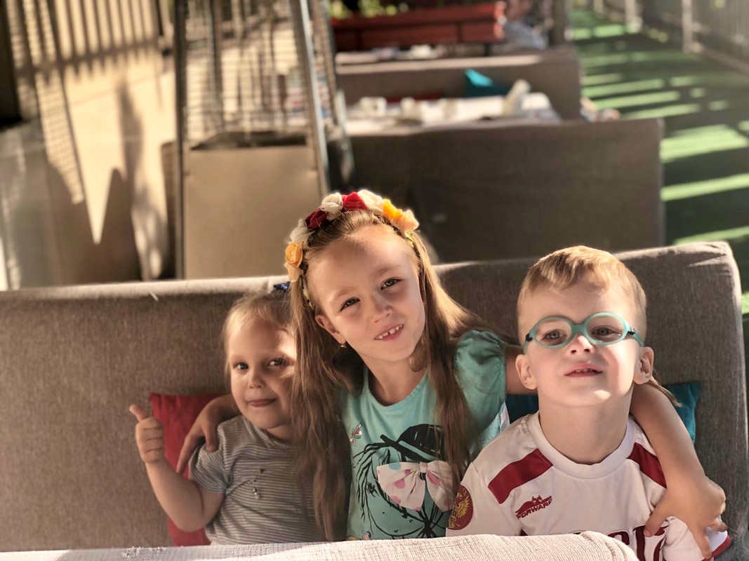 7339212C-4CFE-4292-88E2-2DA331E5BDE6