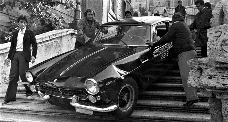 Ferrari-250-GTE-on-Trinita-dei-Monti-2048x2048