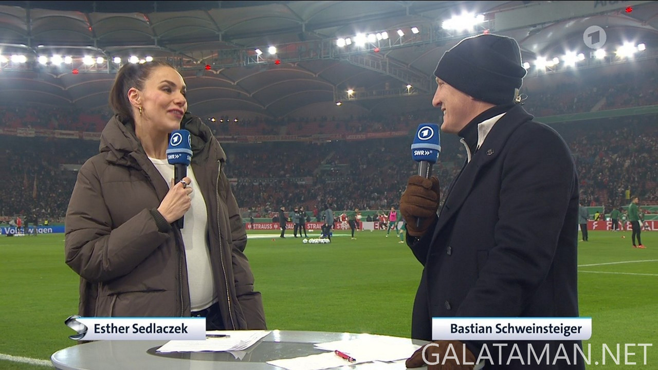 [Image: 02-04-20-10-00-Das-Erste-HD-Sportschau-t...03-638.jpg]