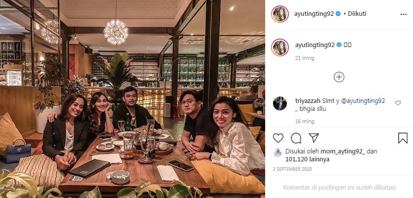 Ayu Ting Ting hanya menyisakan foto awal pertemuan dengan Adit Jayusman pada 3 September 2020 lalu