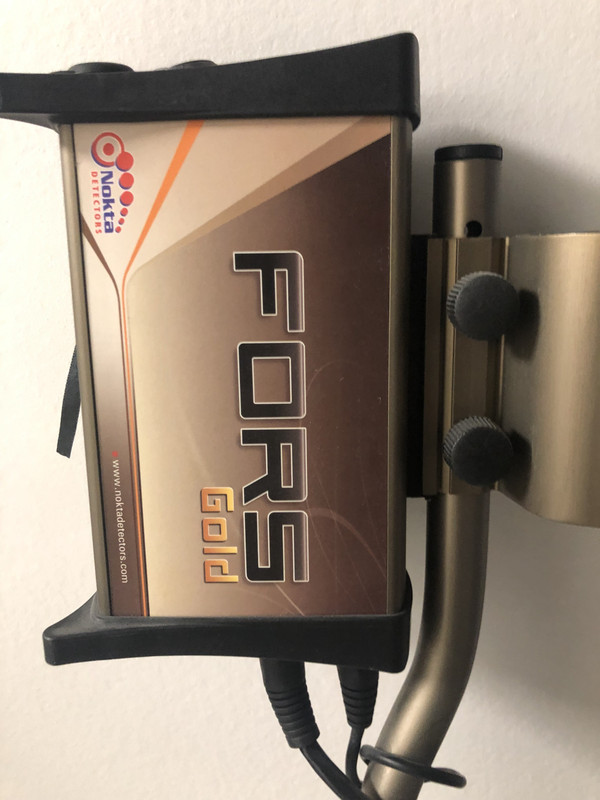 2AAFBA65-0D1A-4D0B-BAC7-D22696672433