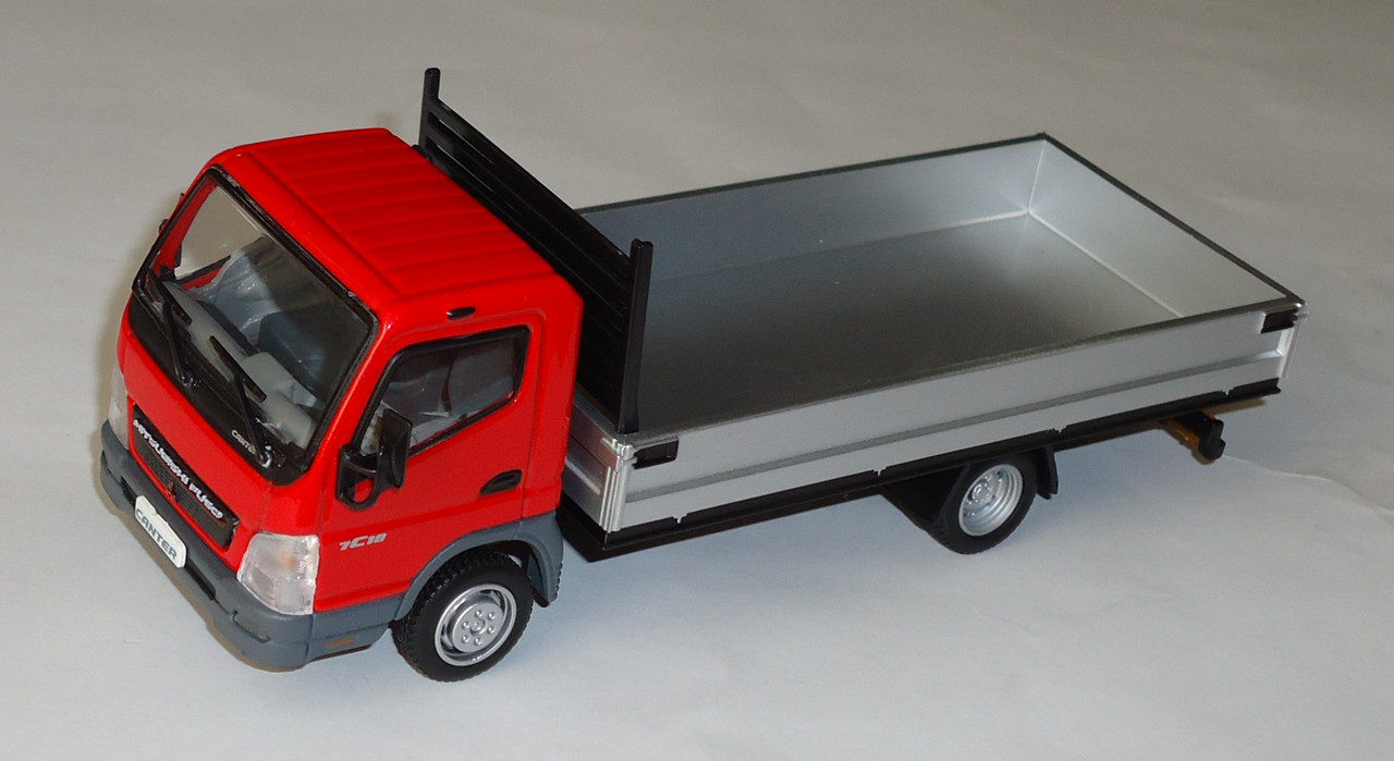 Mitsubishi-Fuso-Canter 7C181