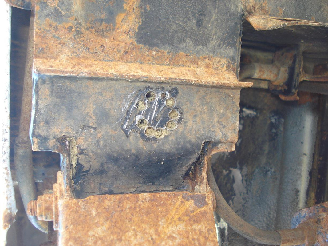 024 Perçage longeron droit