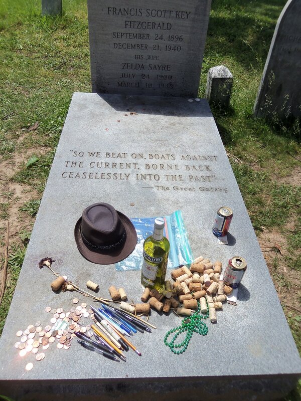 2013-F-Scott-and-Zelda-Fitzgerald-grave-02