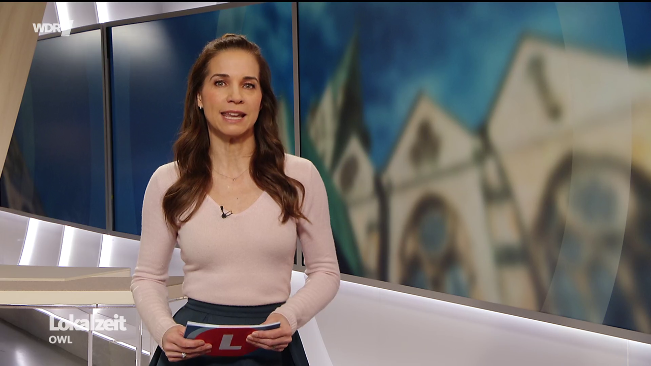 Kristina Sterz WDR Lokalzeit OWL 12 03 2026 112X Caps 18