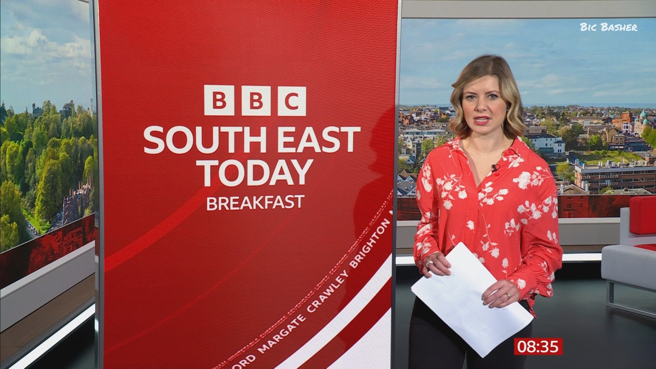 12 09 06 00 00 Breakfast 09 12 2025 A round up of national and i ts snapshot 16 08 450