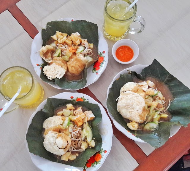 mee belitung dan ais kunci