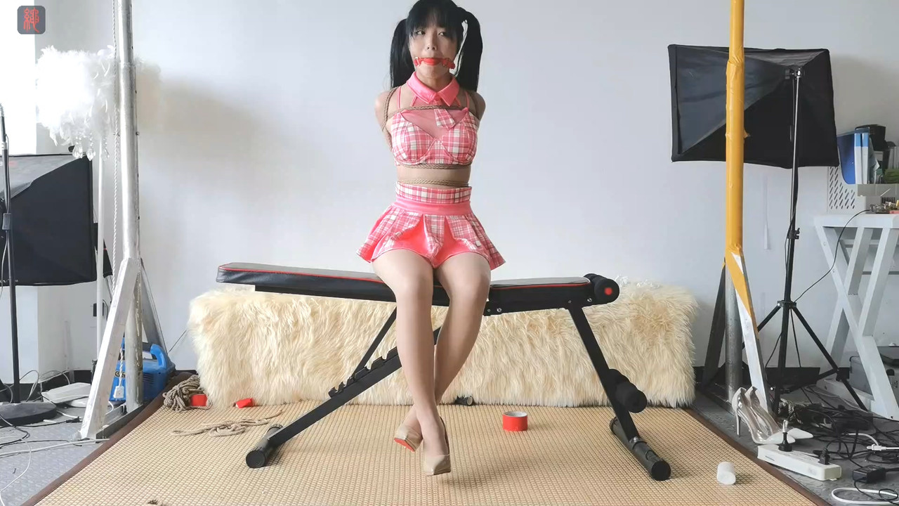 绳之韵 新晋小绳模娃娃肉丝细高绳戏.mp4_20210517_185142.619