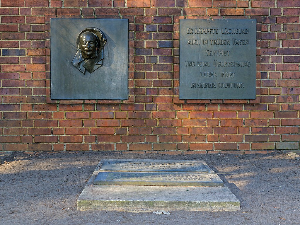 B-Friedrichsfelde-Zentralfriedhof-03-2015-img31-Grete-Weiskopf