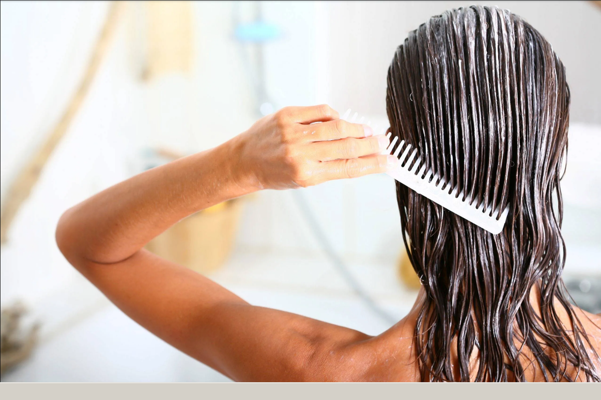 Las 5 mejores mascarillas naturales para oscurecer las canas 