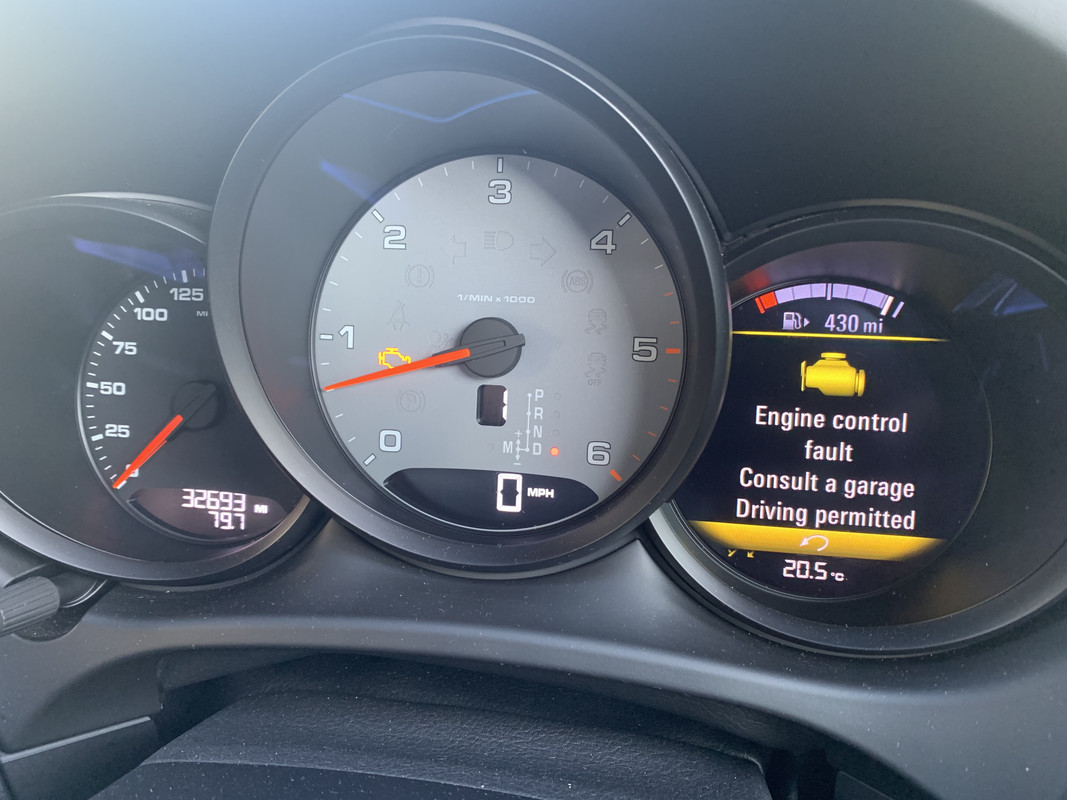 FAF51879-0669-4AE0-B34D-401C3446D6EA