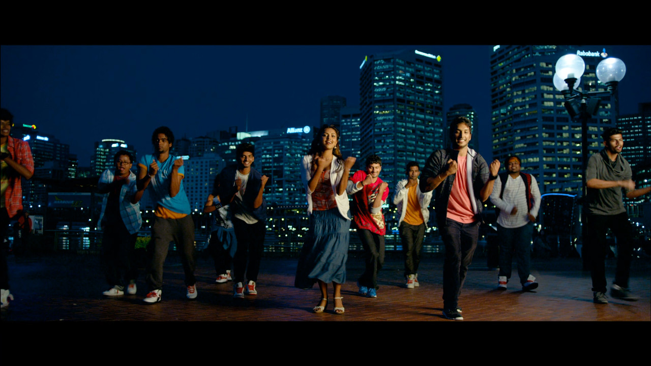 2013 - Thalaivaa - 03 - Vaanganna Vanakkanganna - BDRemux.00_01_31_02.Still027