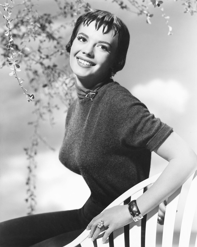 Natalie_Wood_md05