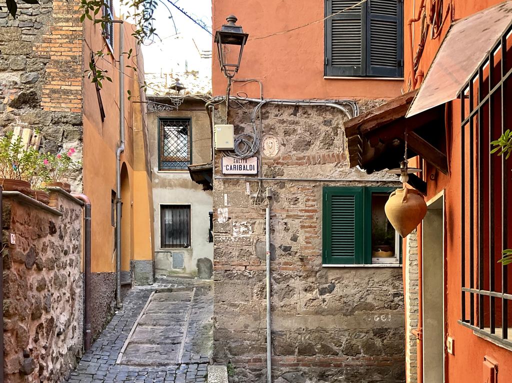 Жаркий сентябрь на побережье Тирренского моря. Жаркий сентябрь на побережье Тирренского моря.