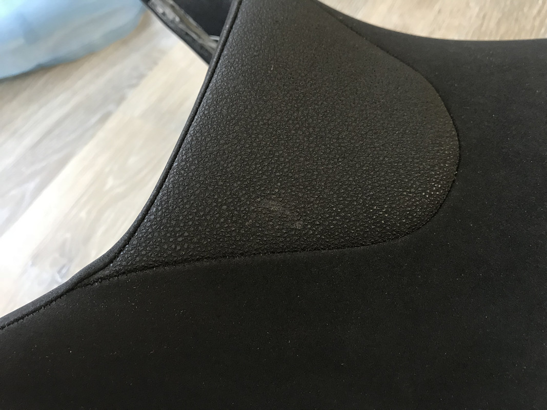 3589294A-70C3-460F-A1B3-ABBC87A7E5DB