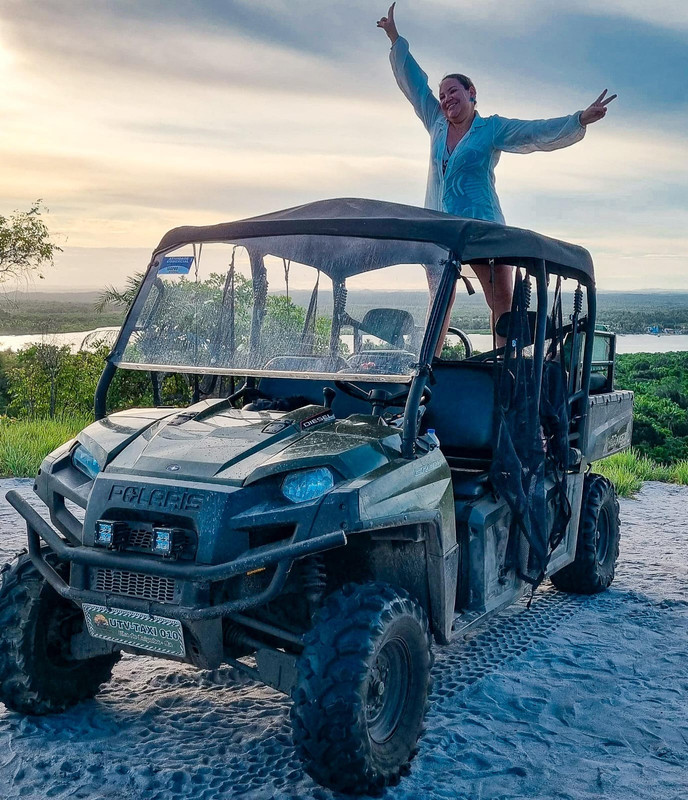 Passeio de UTV pelas trilhas ecológicas de Boipeba - aventura e natureza