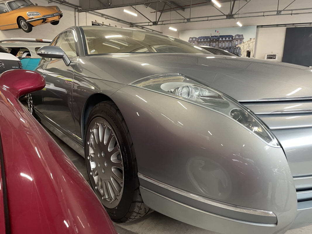 4284A9C0-00F3-4D3C-983D-F40551947FA0