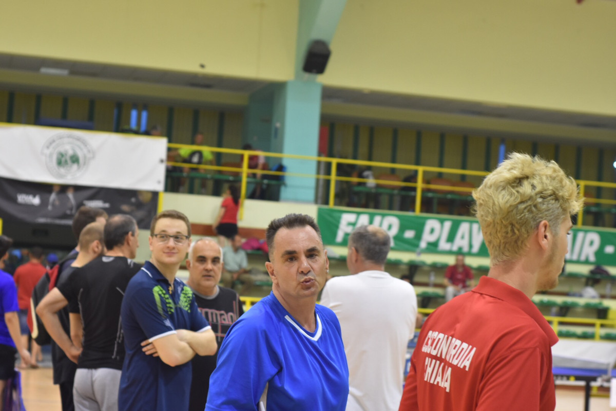 1F274F1F-7DF0-4335-AA9C-E3214CDD9402