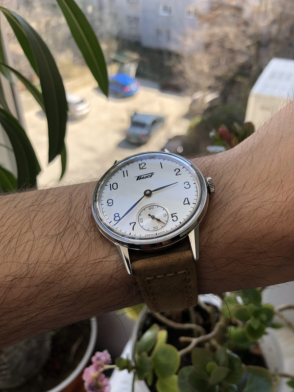 5D1AB626-D6B6-4B4A-8CE3-F153530A4B99