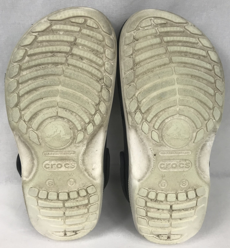 crocs size on bottom of shoe