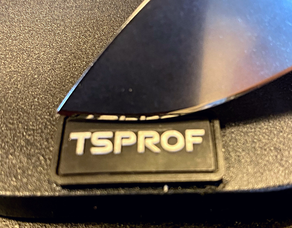 8F273195-CA12-4B63-93B1-06EE11AC5DAE