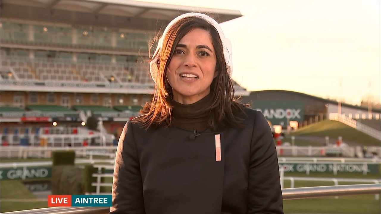 ITV Evening News_20220408_18301930.ts_snapshot_00.49.15.090