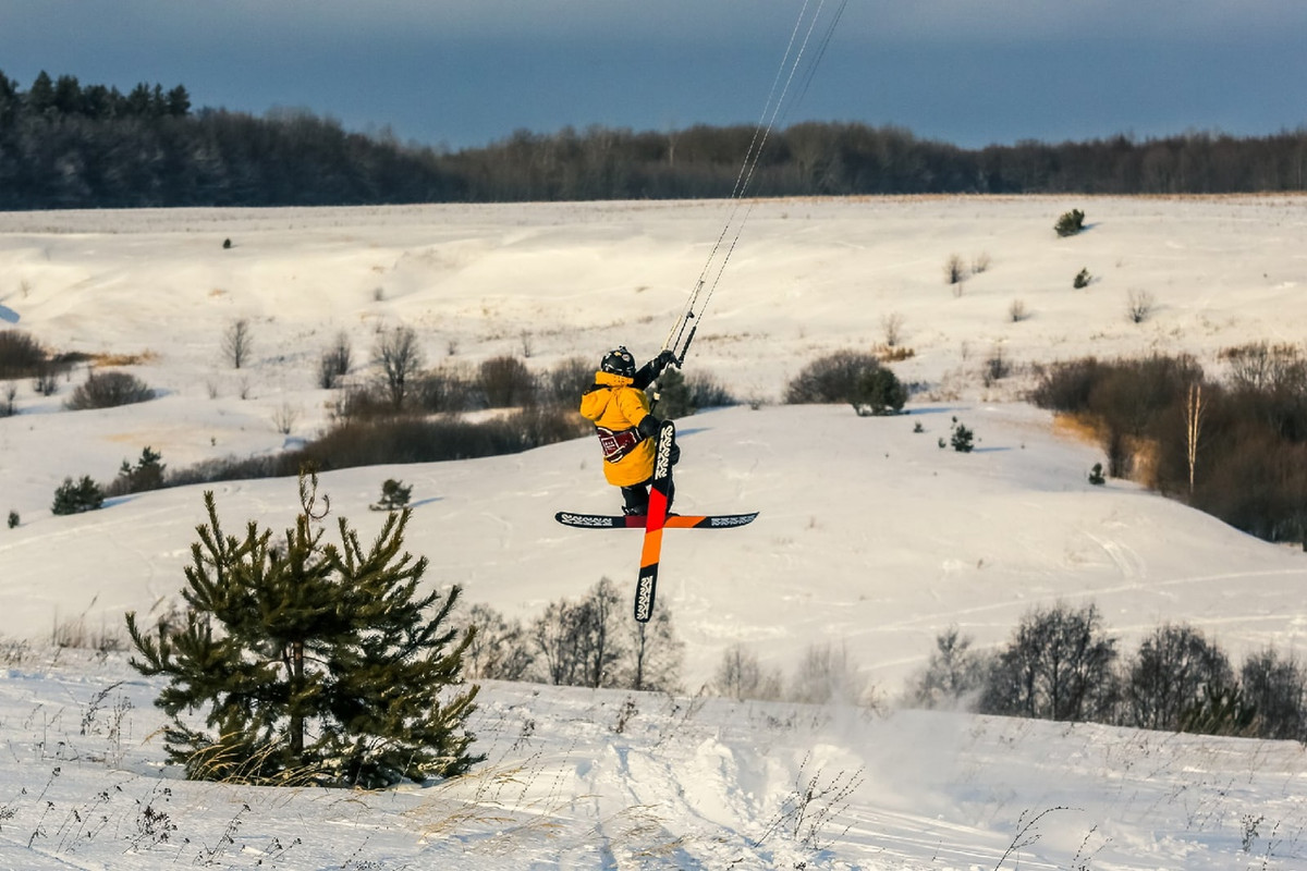 5C811943-794C-490D-B9C5-FF6950228F0D