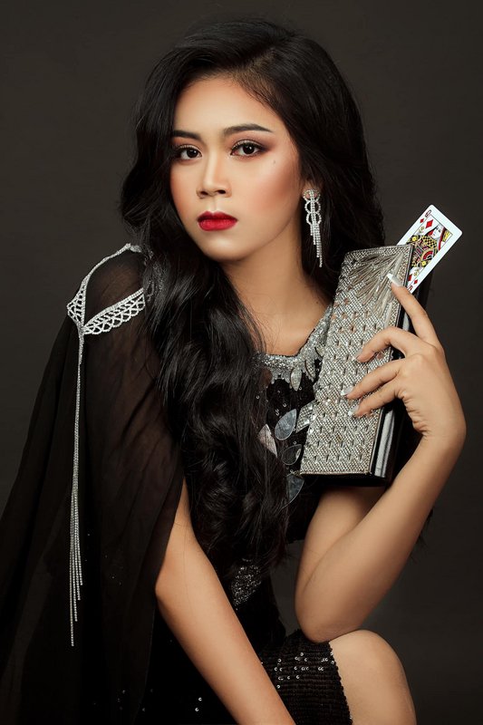 amara shune lei vence miss earth myanmar 2020. 7-CEEC209-C0-D2-46-FF-996-B-99740-A1439-DB