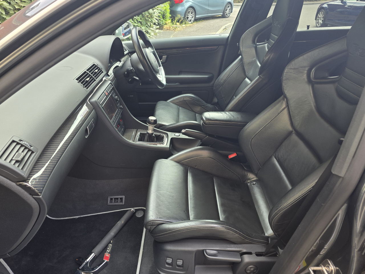 RS4 8