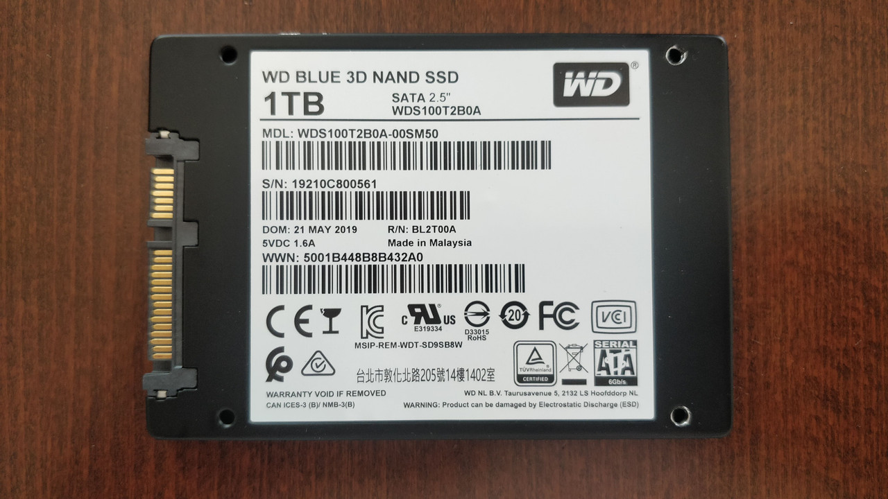 WD BLUE 1TB SSD 2