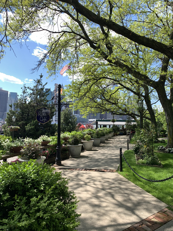 E52E69C7-2FBD-419A-87BB-6DC49CB9FBE9