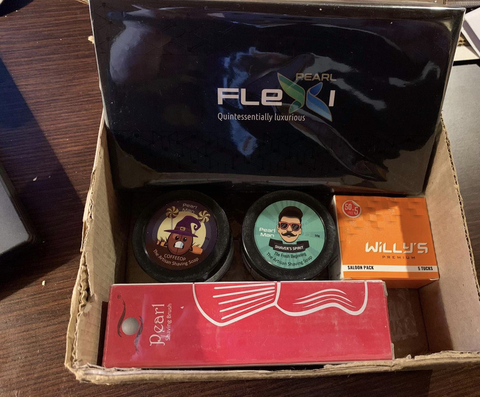 0CFC0918-4161-475F-B2EA-C37F9E2B0B28