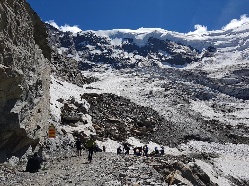 HOHSAAS Y KREUZBODEN - ZERMATT- LLEGADA A BEATENBERG - VOLVEMOS A SUIZA! + PUY DU FOU, ORADUR SUR GLANE, SAINT EMILION...Y ASTURIAS (4)