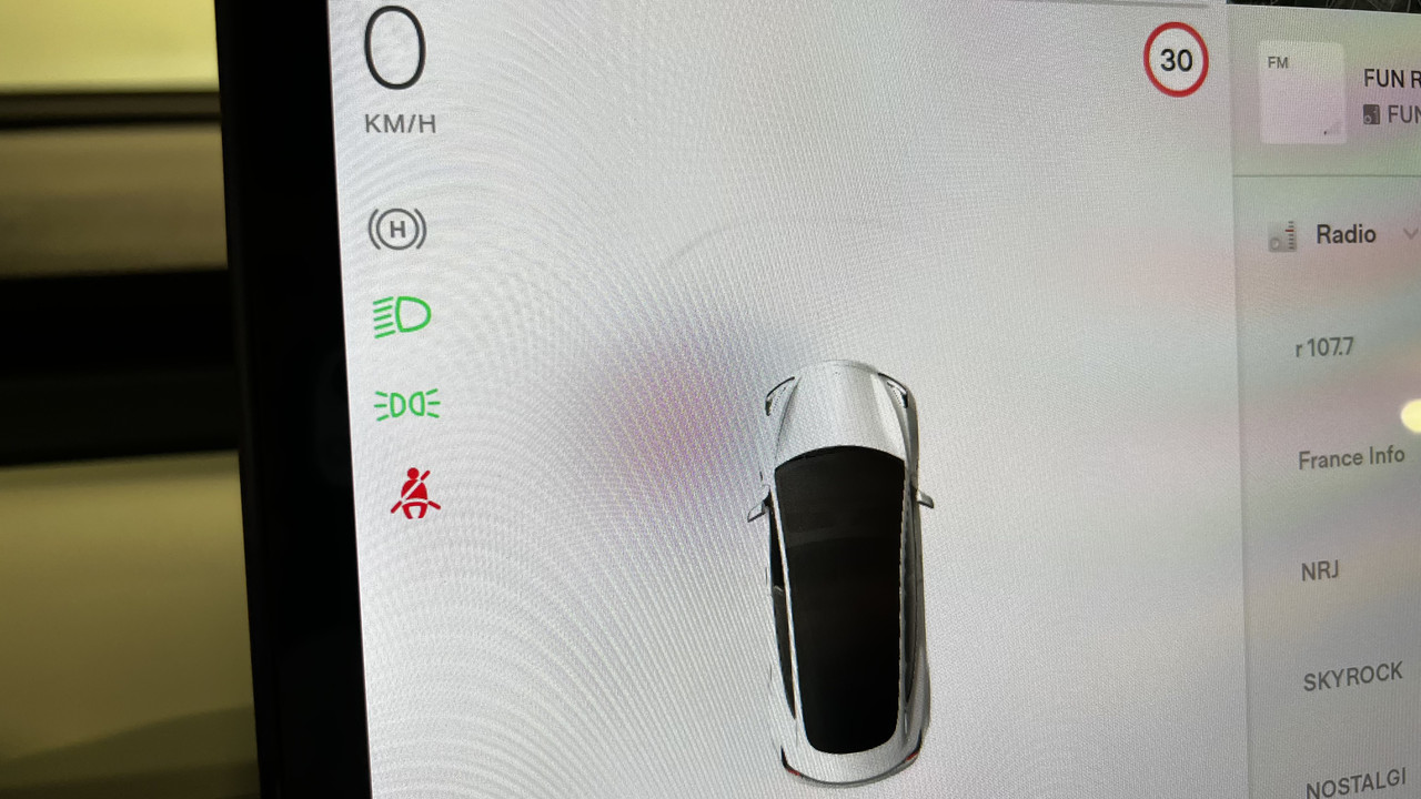 7385CFA9-74FC-4E8B-BE60-BDF7F7F9B1F6