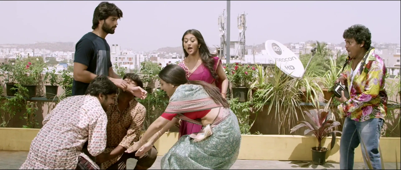 vlcsnap-2025-04-22-23h46m46s928