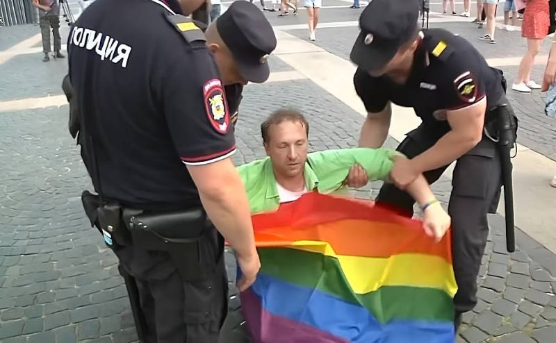 V. Putinas pavedė sukurti psichiatrijos institutą tirti pidarasams ir lesbėms