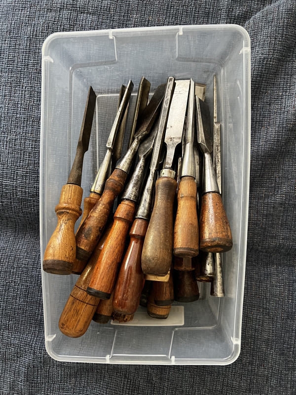 6449AEA9-553E-4D6E-BCB1-84B0C5F724EB