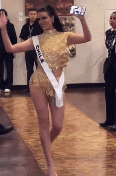 GIF-20241103-225533-412.gif