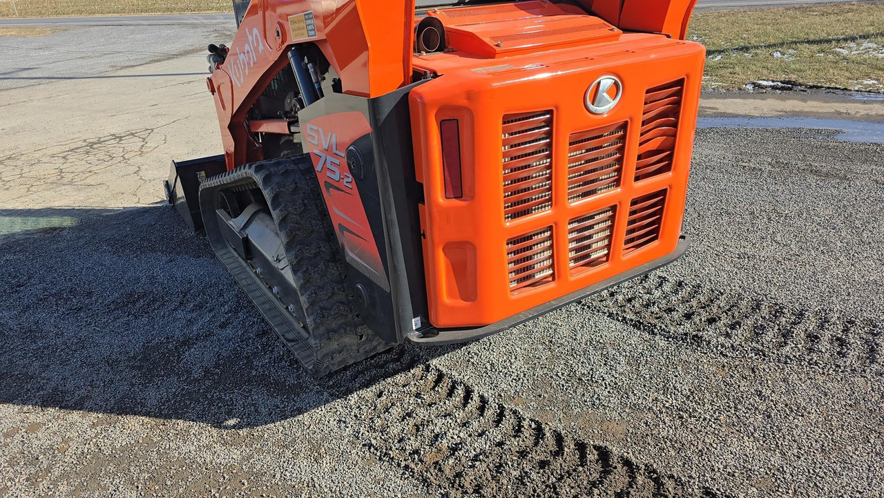 Vehicle thumbnail 32