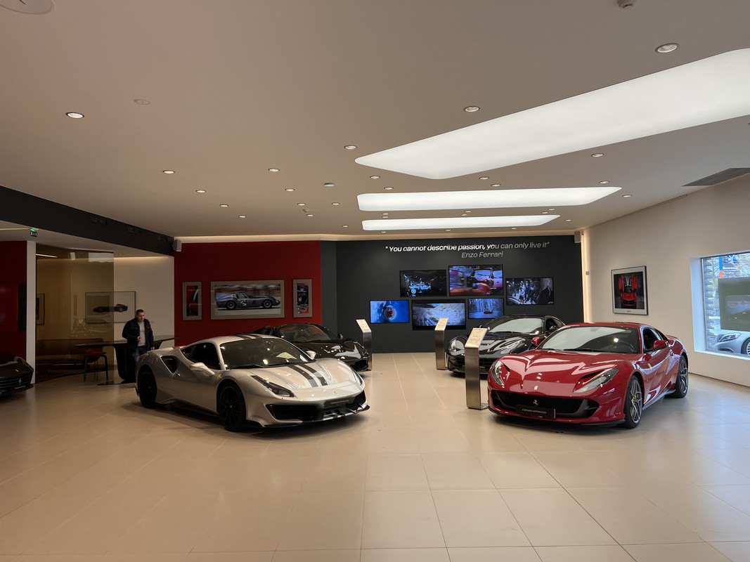 6249F1A5-B599-427D-A344-6506EE457BEC